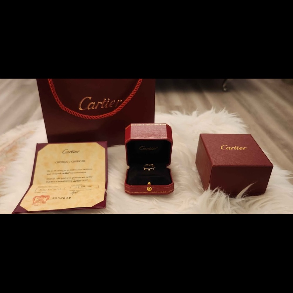 Cartier yellow gold  8 diamond love ring with Box with Certificate and bag